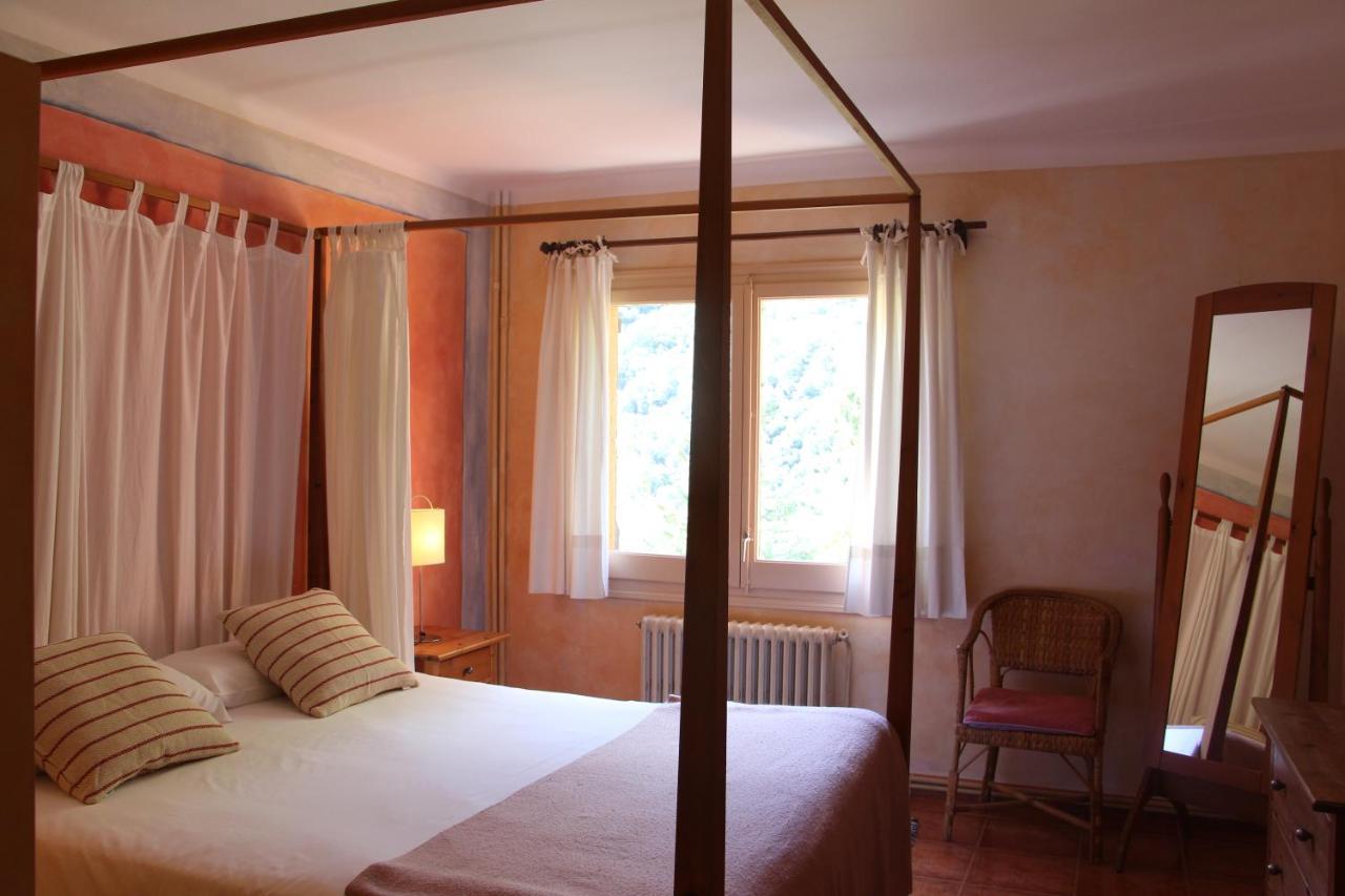 Hostal L'Ou De Reig Montseny Exterior photo