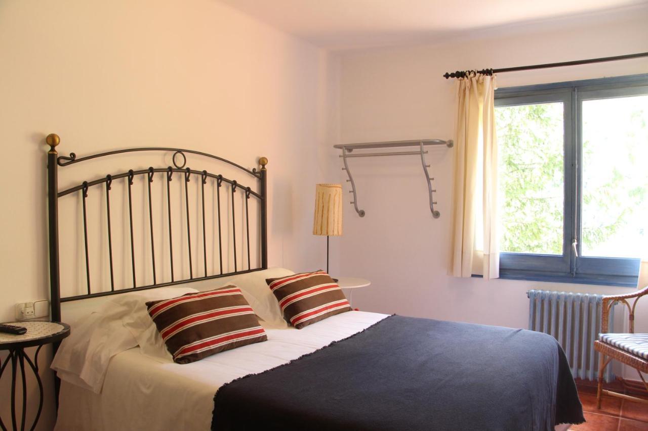 Hostal L'Ou De Reig Montseny Exterior photo